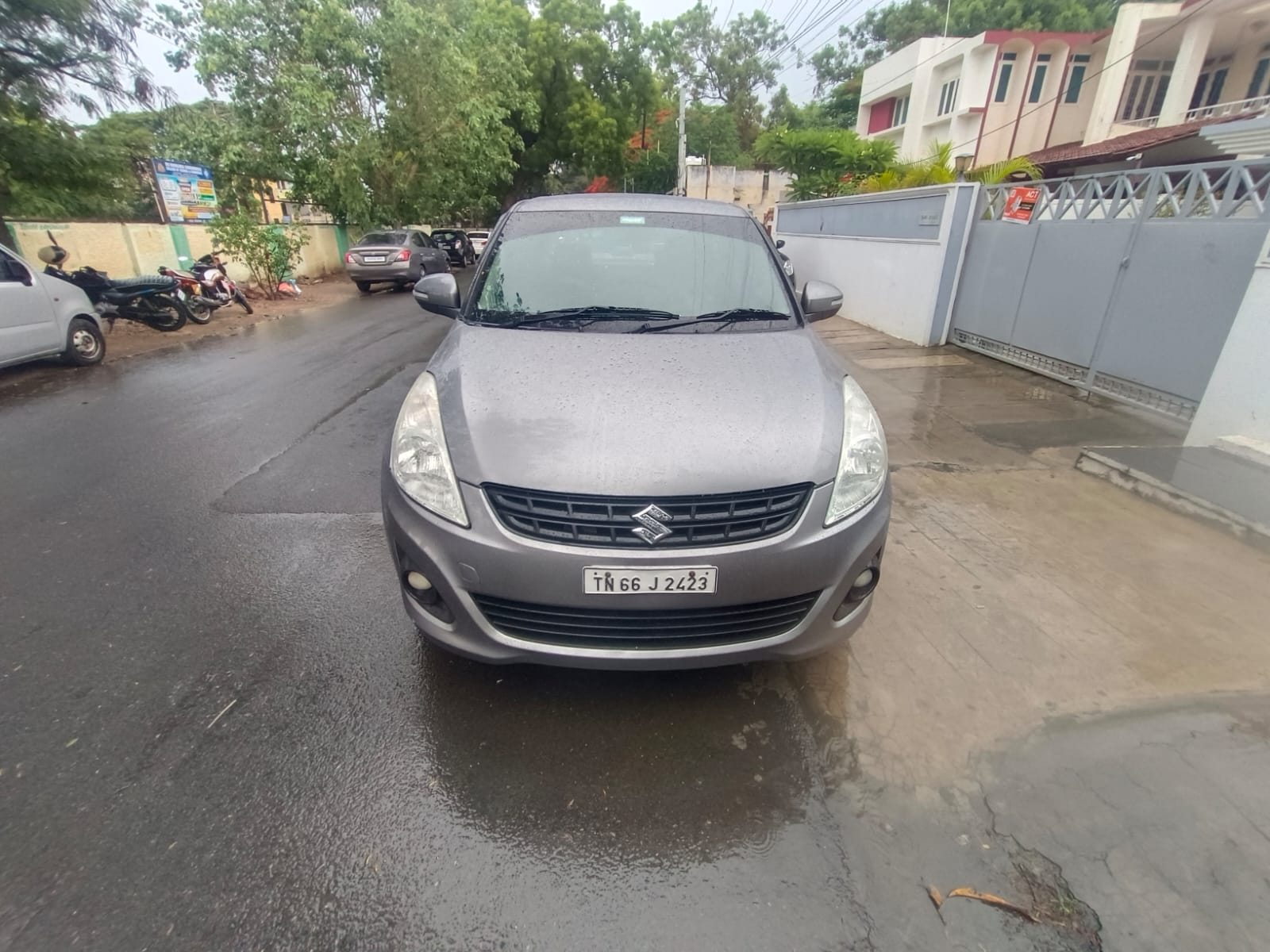 Maruti Suzuki Swift dzire